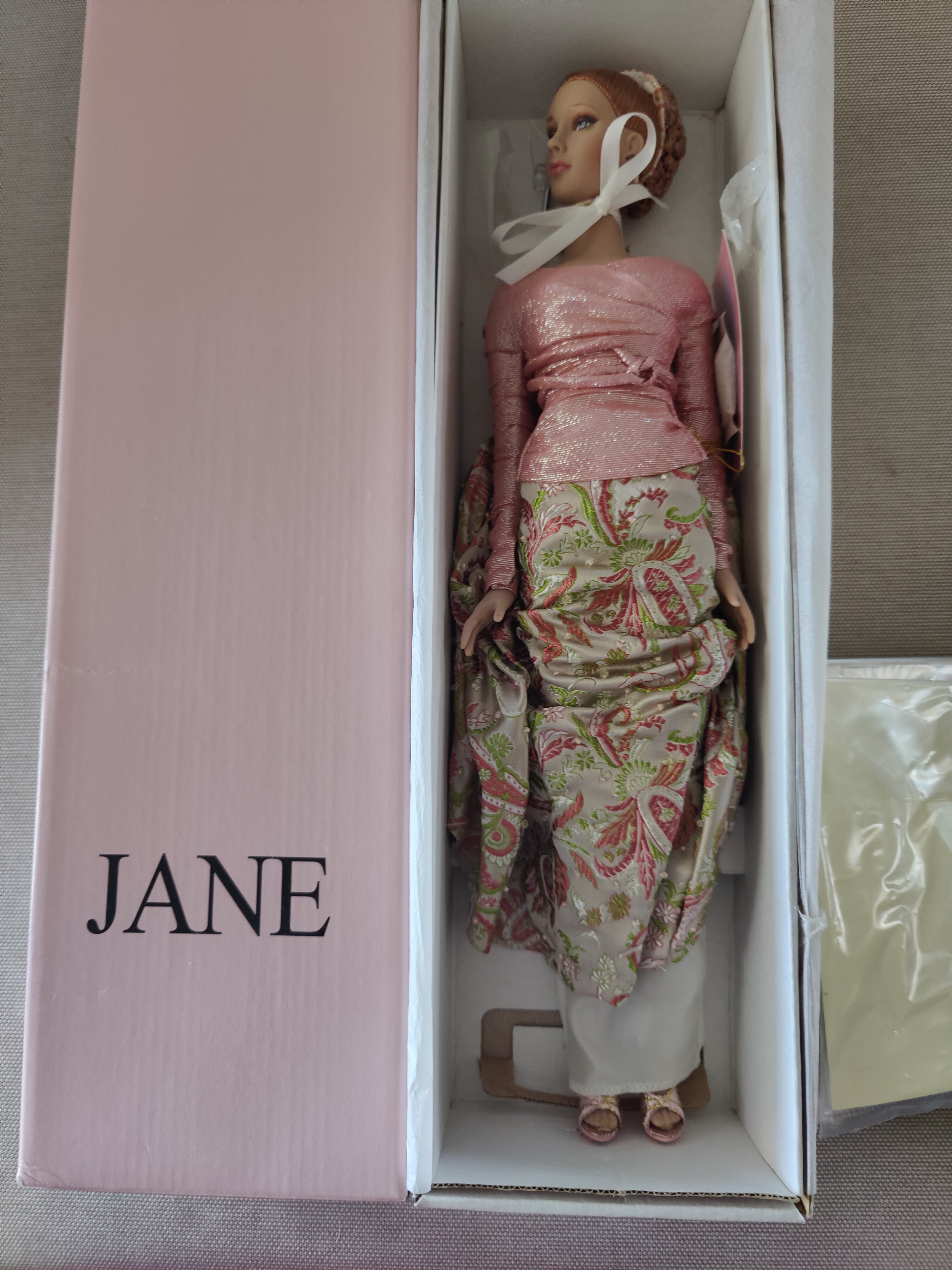 Jane Shimmering Rose 16